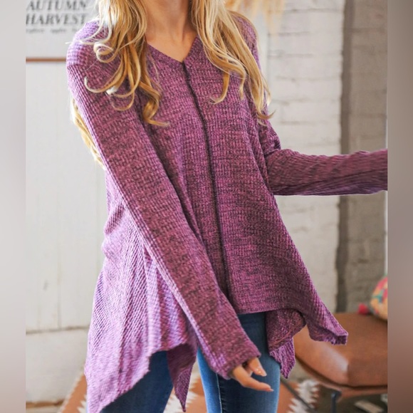 NWT Pink/Purple Shark Bite Hem Flowy Waffle Knit Top with Out Seam Stitching - Picture 2 of 7